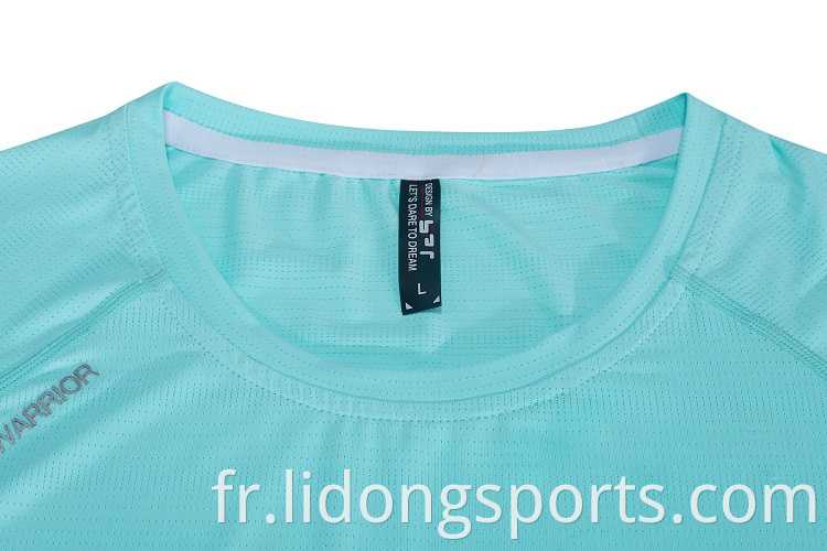 Vêtements de fitness en gros Logo personnalisé Stretch Sport des vêtements masculins serrés Absorbe rapidement Sweat Man Sport Clothing Fitness